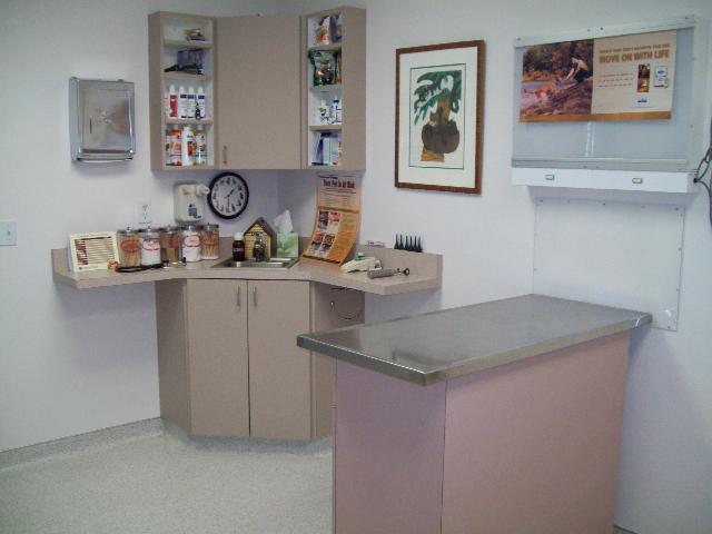 Three spacious exam rooms are available to examine your pet in a bright, clean, odor-free setting.